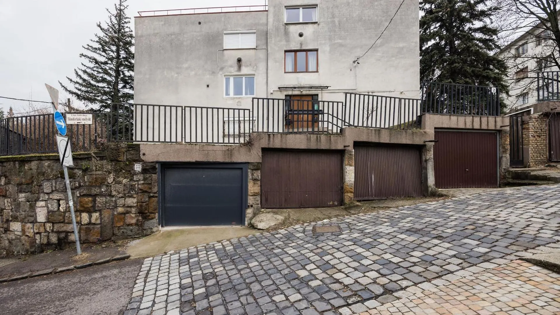 布达佩斯Tranquil Hideaway On Gellert Hill With Parking公寓 公寓 布达佩斯