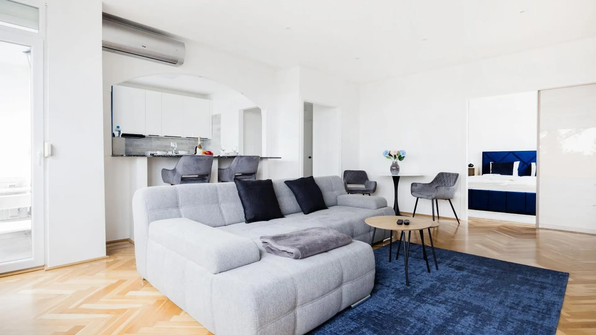 Tranquil Hideaway On Gellert Hill With Parking Apartamento Budapeste Hungria