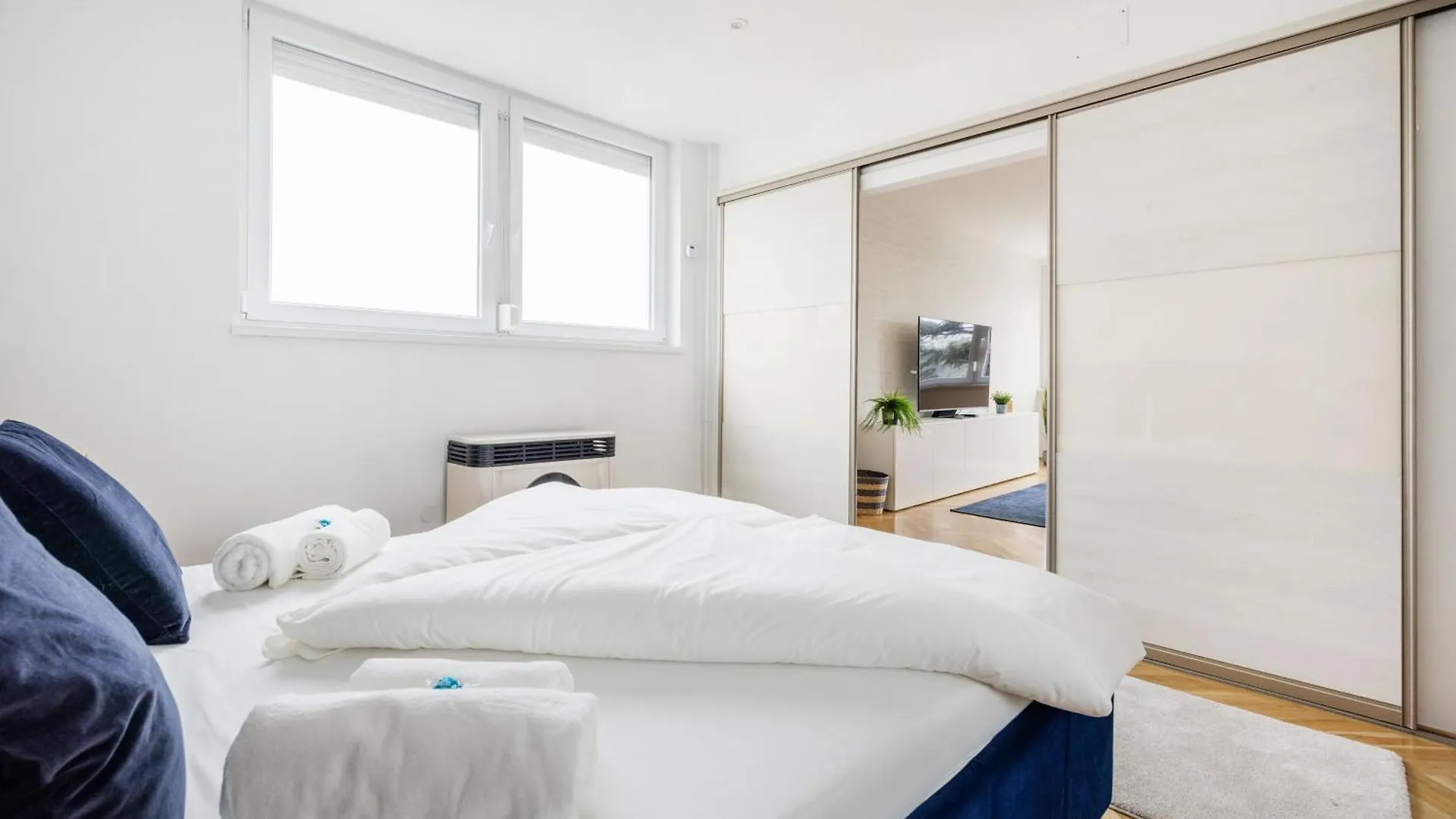 Tranquil Hideaway On Gellert Hill With Parking Apartamento Budapeste