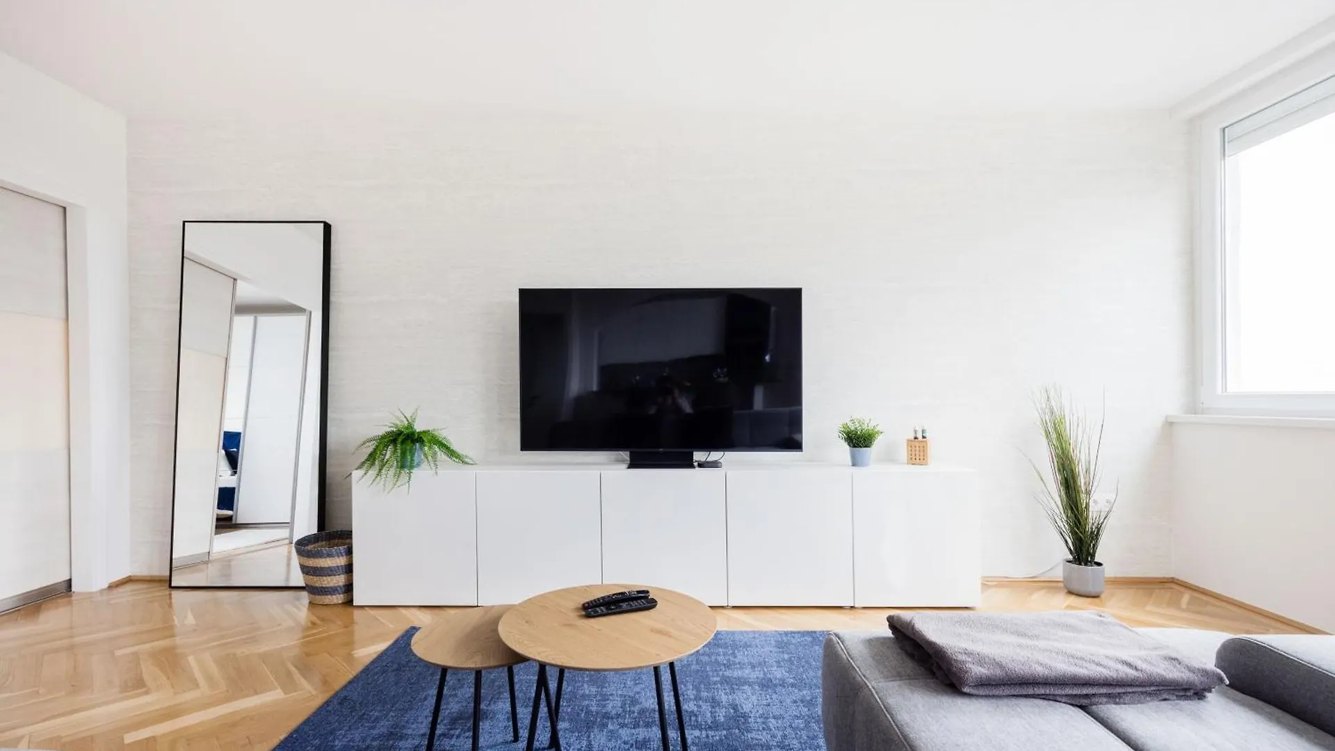 Tranquil Hideaway On Gellert Hill With Parking Apartamento Budapeste